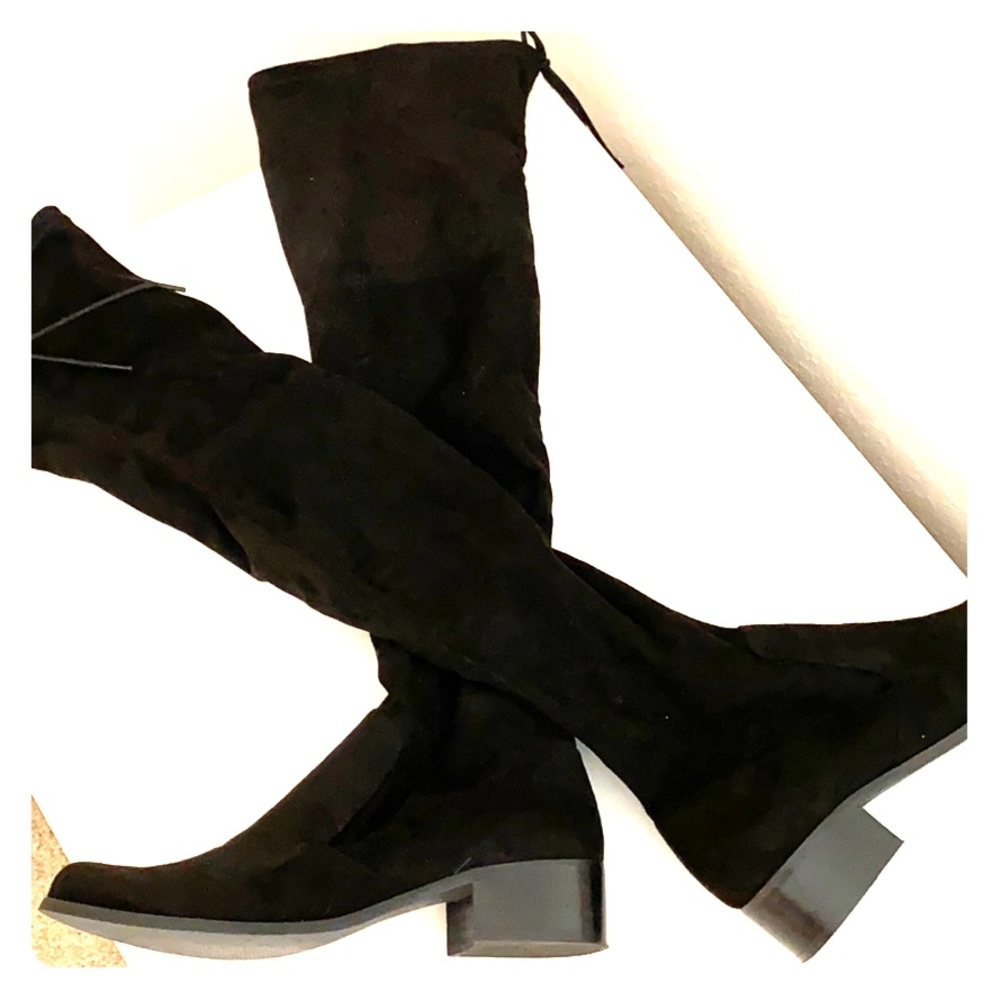 NEVER WORN Knee high satin boots!